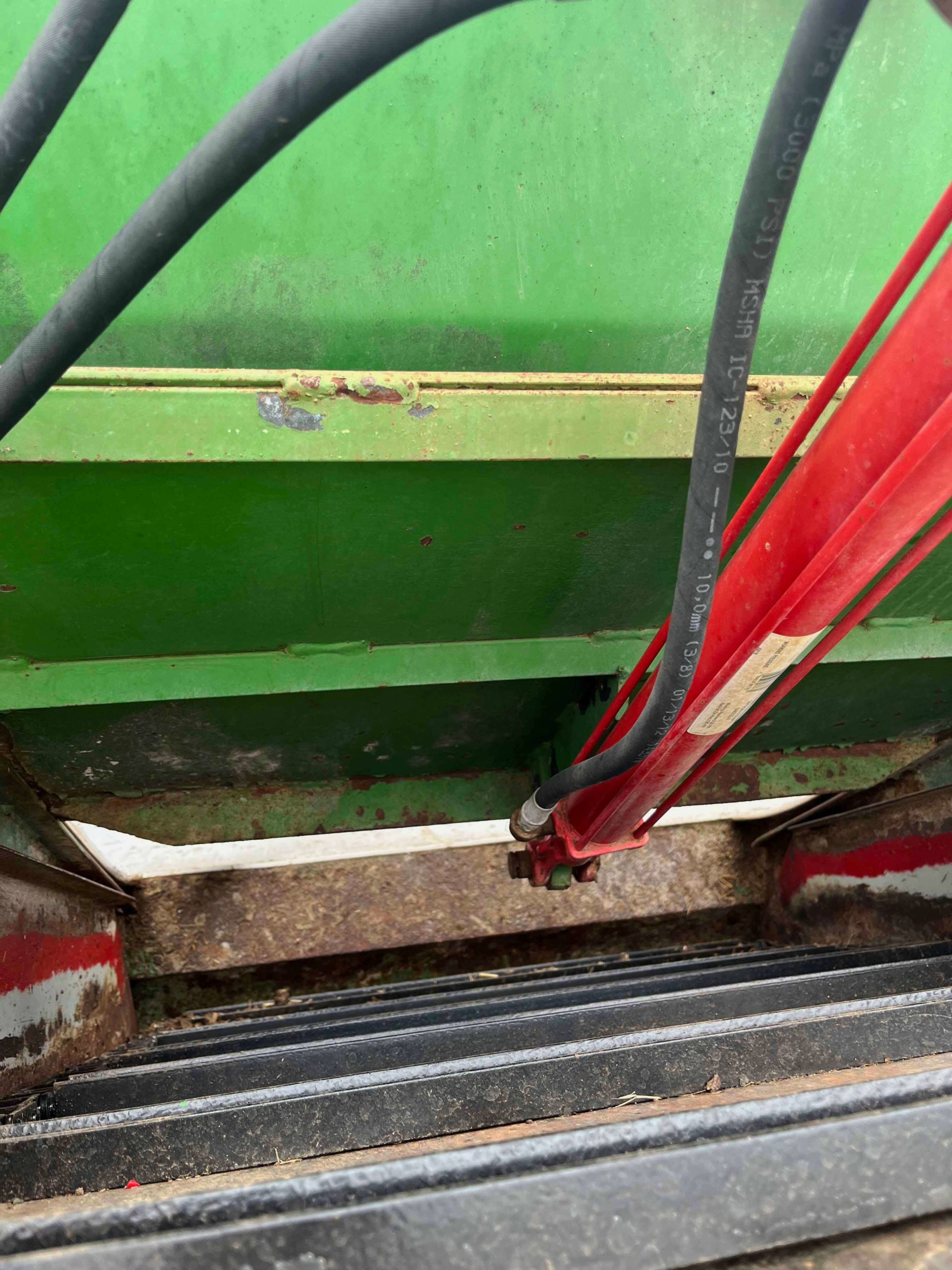 Farm Aid 560 Reel Mixer Wagon for sale Post Equipment