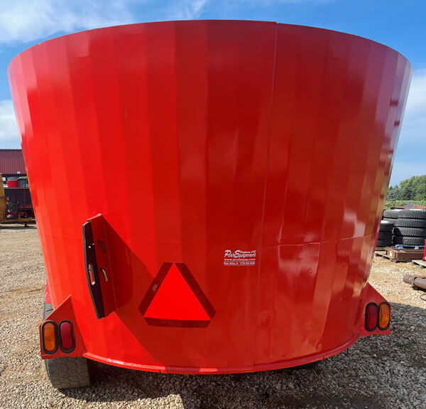 Kuhn Knight 5156 Vertical Feed Mixer for sale Post Equipment