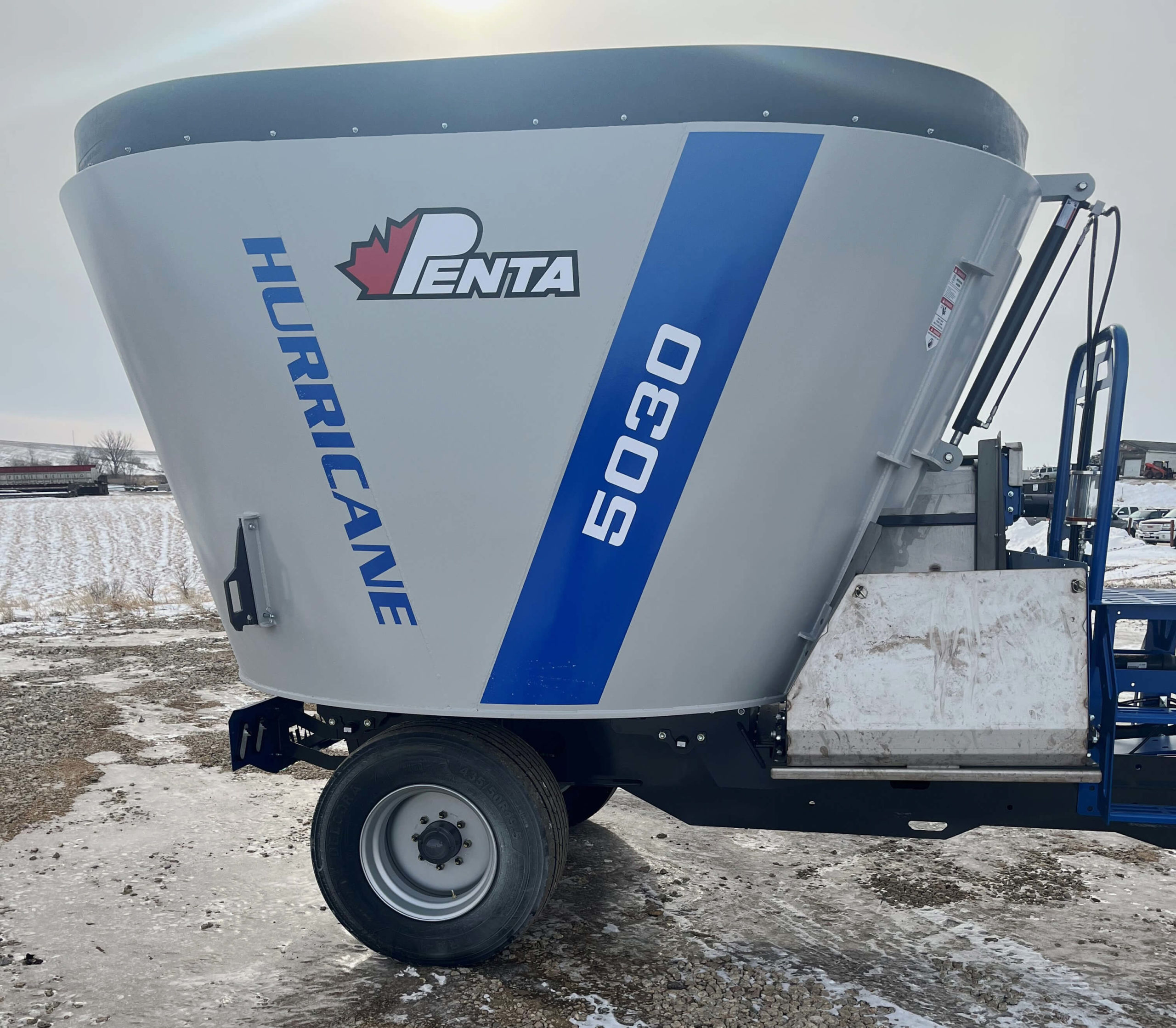 ***NEW*** Penta 5030 Vertical Mixer Wagon for sale Post Equipment