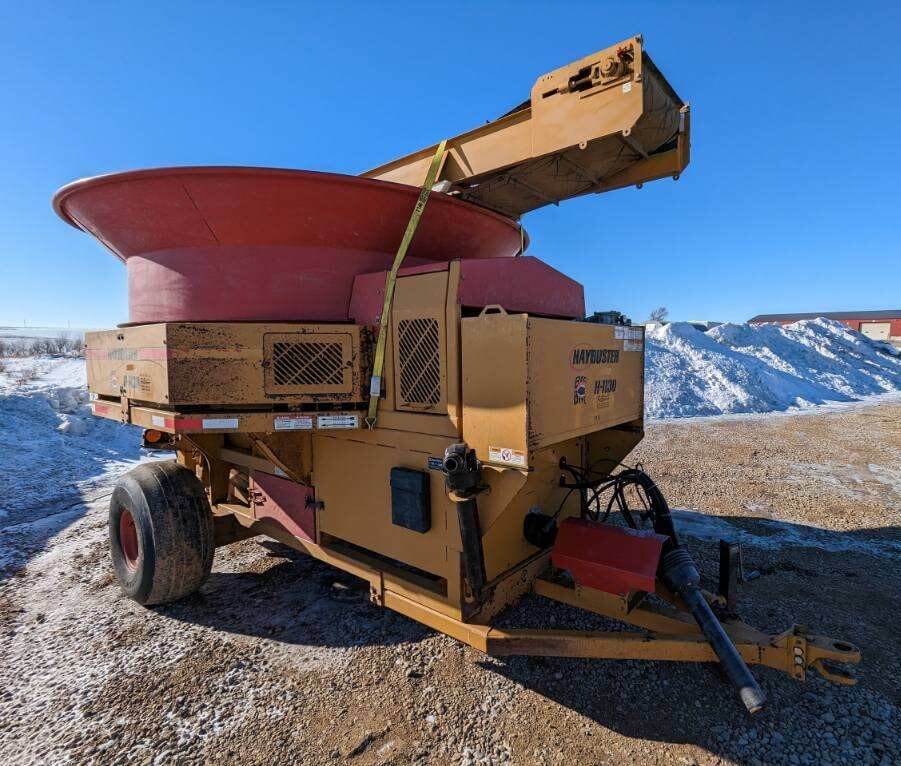 Haybuster 1130 Tub Grinder for sale Post Equipment