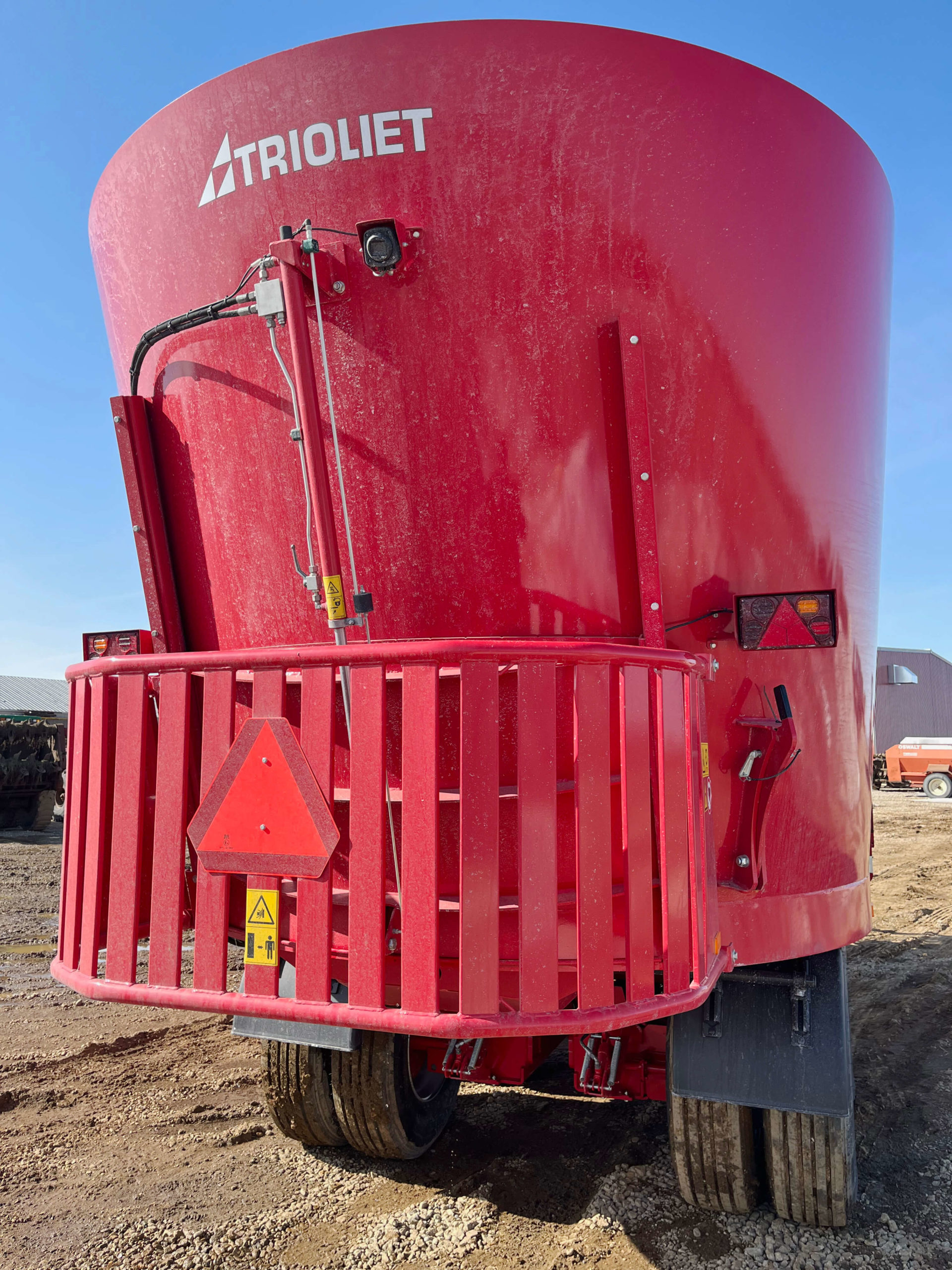 ***NEW*** Trioliet Solomix 2 3600 VLXKT Vertical Feed Mixer for sale Post Equipment