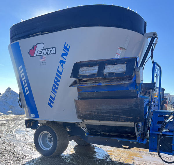 Penta 5030 Vertical Mixer Wagon for sale Post Equipment
