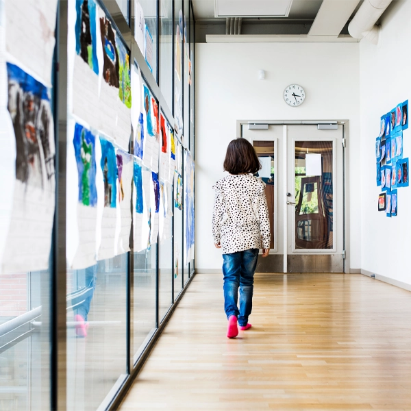 Paper Perfection Unlocking the Secrets to Stunning School Posters