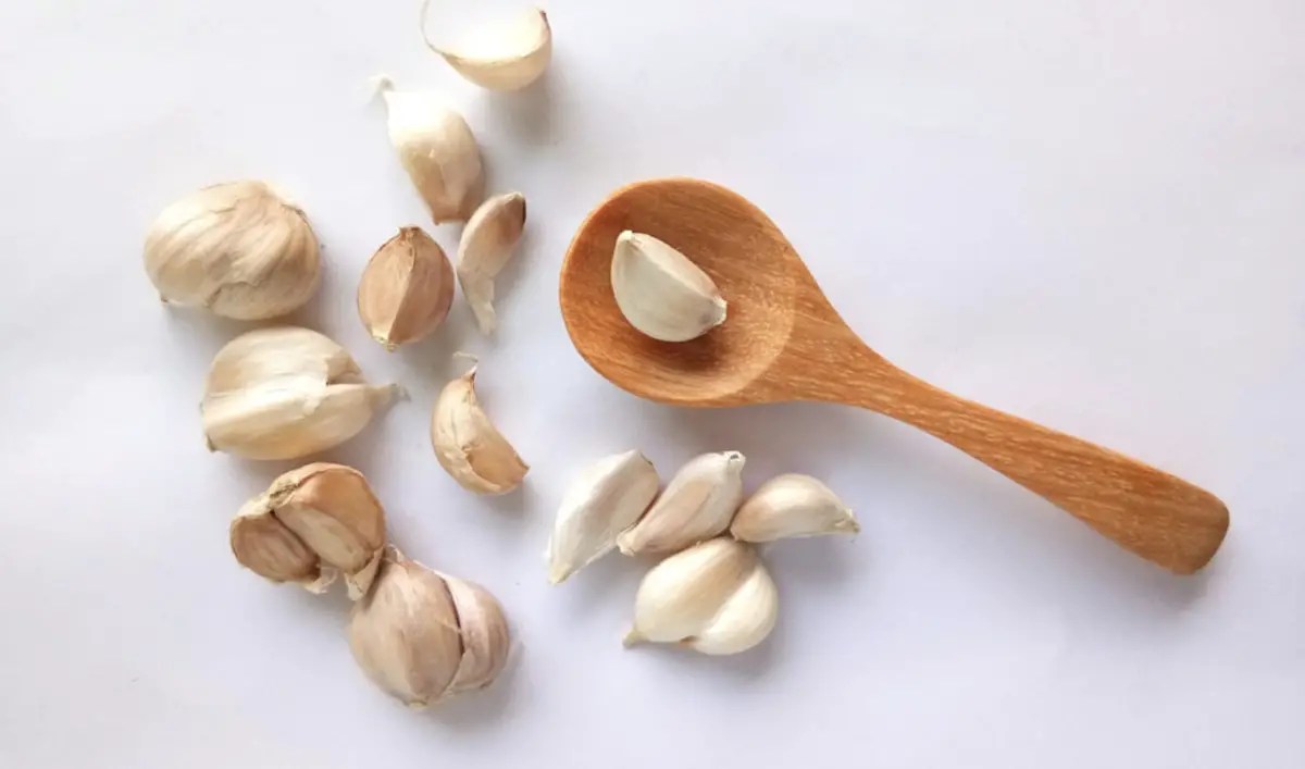 How Many Ounces Are in a Clove of Garlic? PostureInfoHub