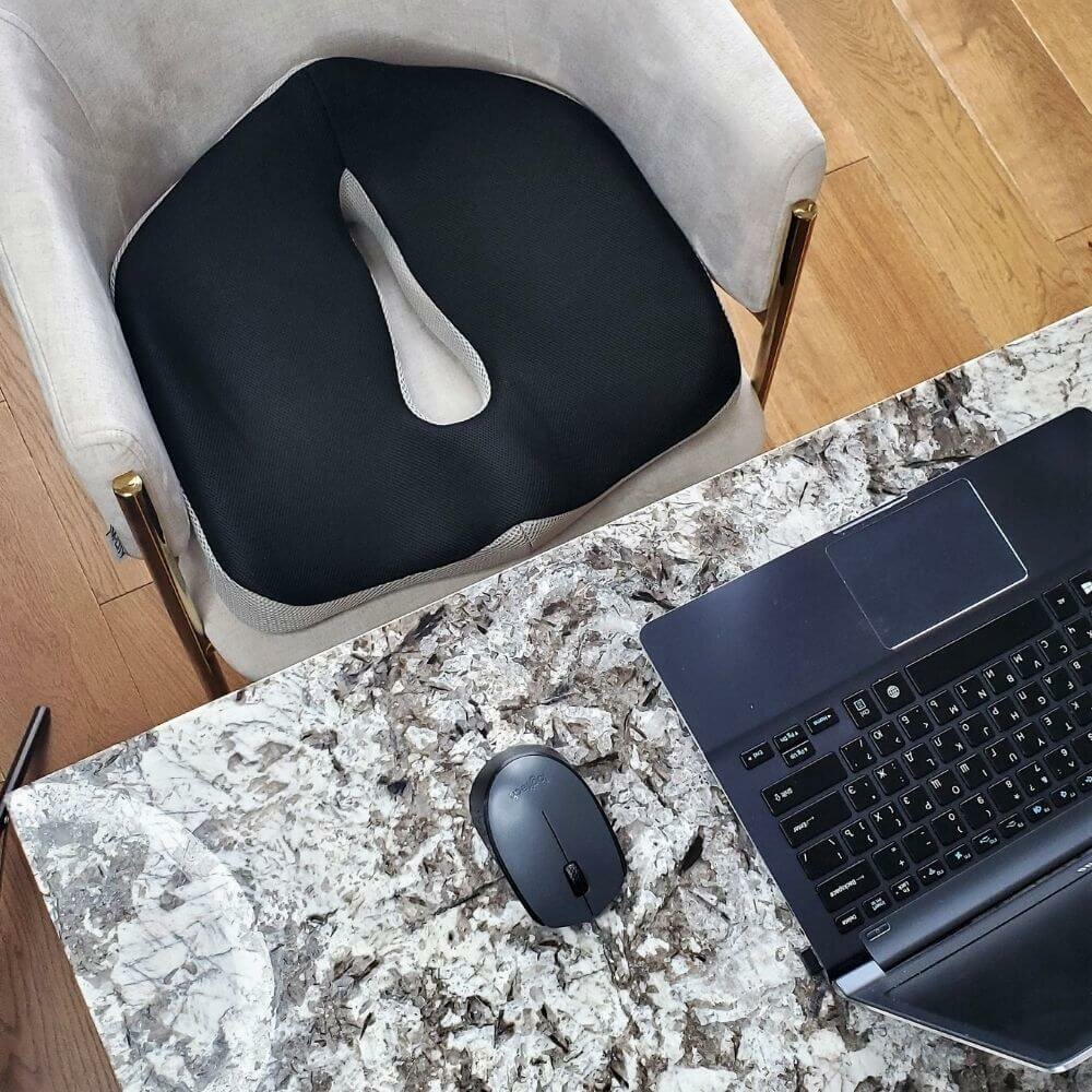 8 Best Seat Cushions for Buttock & Glute Pain in 2024