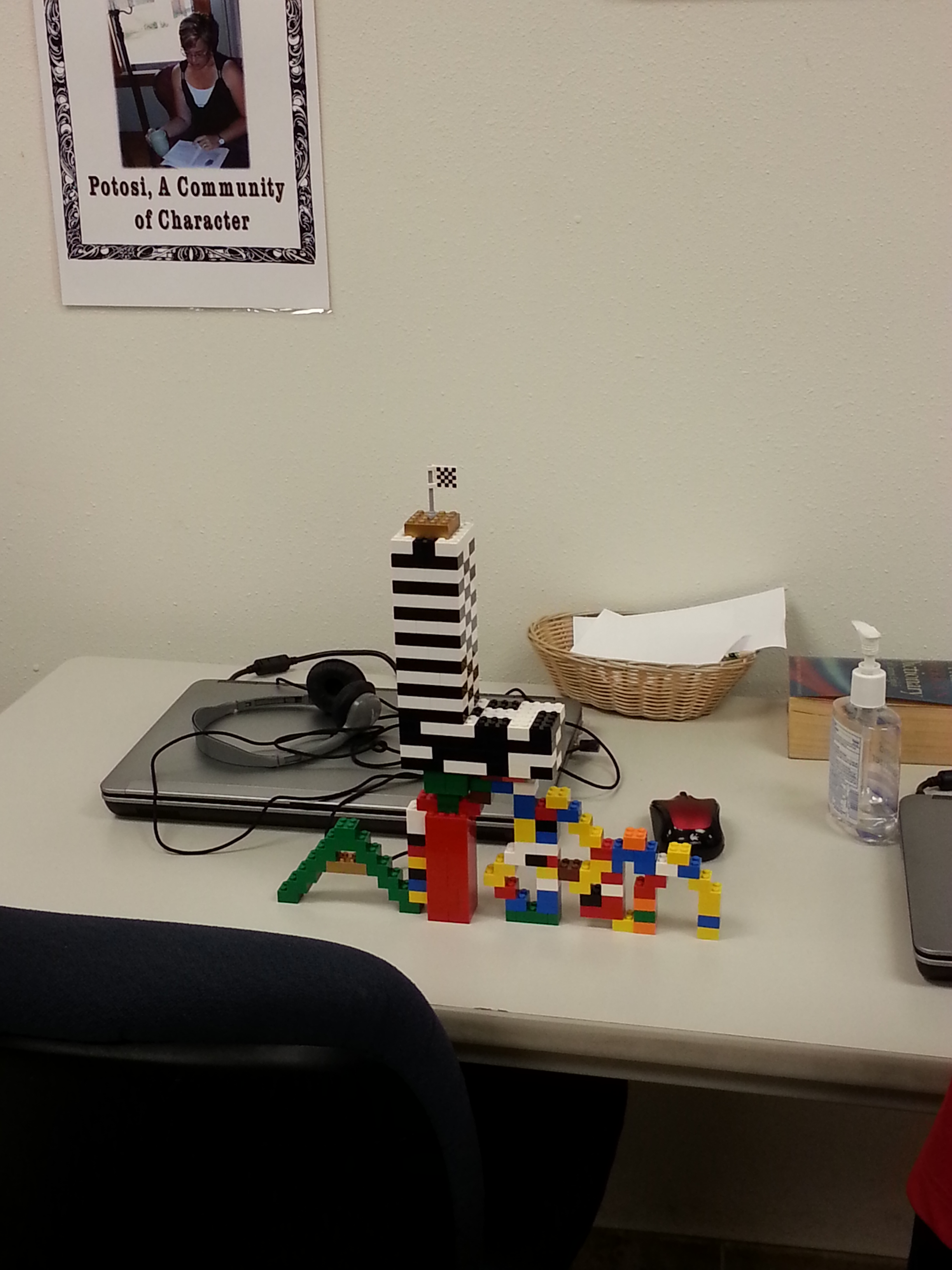 2366 Potosi Branch Library