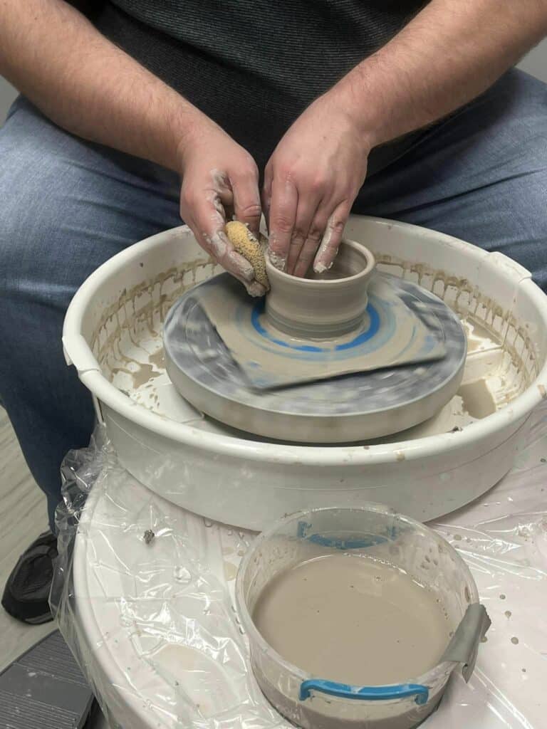 Beginner Wheel Throwing Class 11/9 Pottery Camp