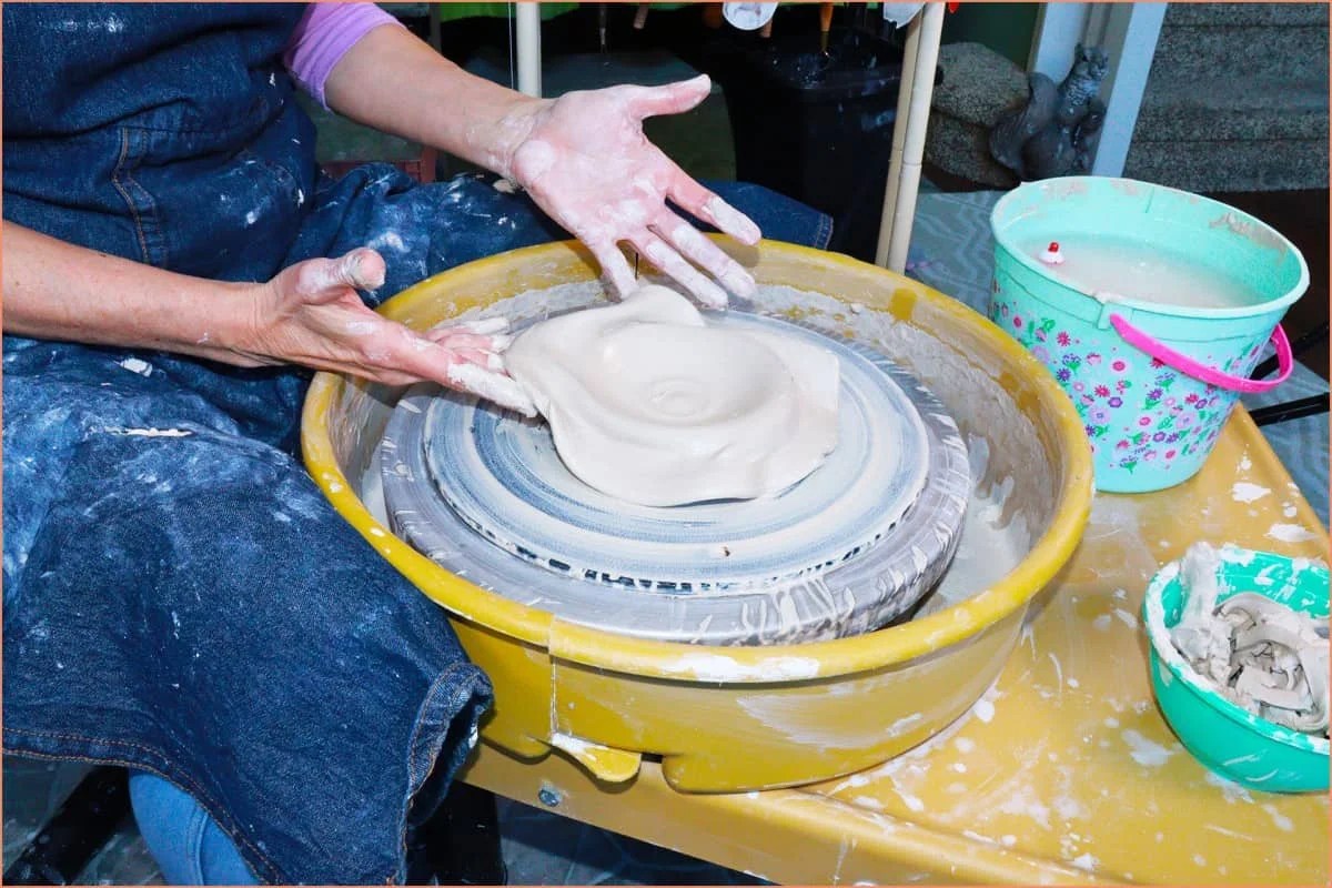 How Fast Should A Potter’s Wheel Turn? Pottery Crafters
