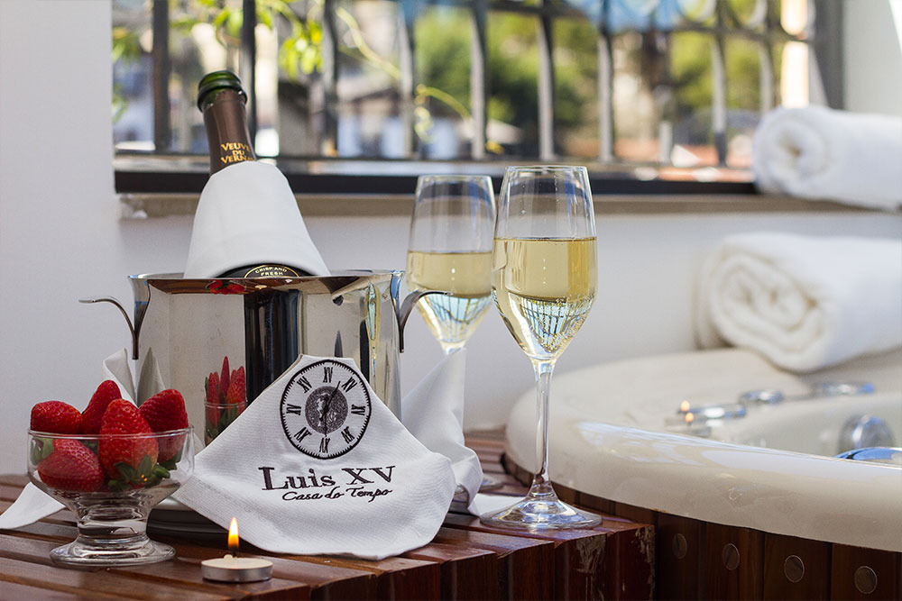 Pousada Luis XV em Campos do Jordão Localizada no centro de Capivari