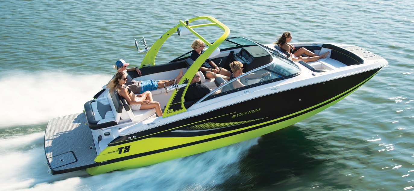Four Winns TS 242 Power Boating Canada