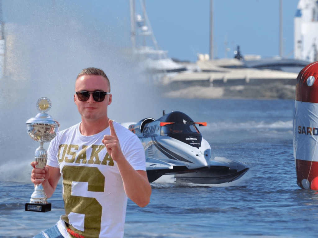 New driver lineup for Gillman Racing in China ? ⋆ Powerboat Racing World