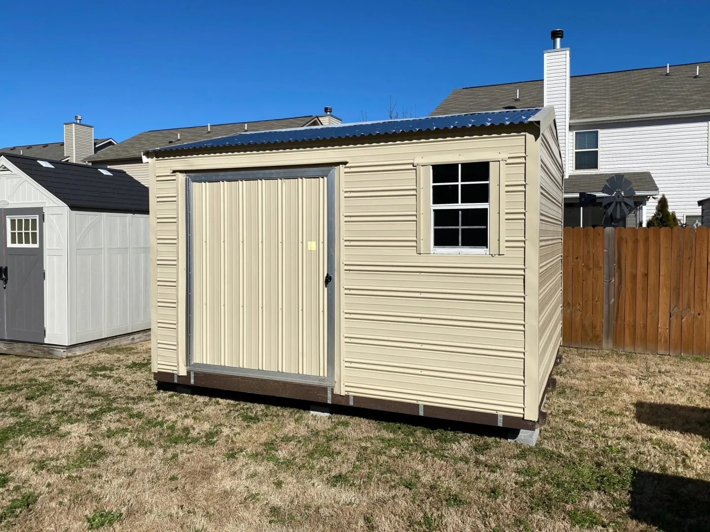 Handi House New Type Eve Building 10 x 12