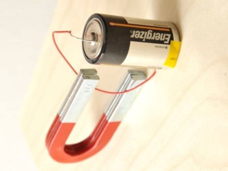 Does Dry Cell Produce Electric Current? (Learn Now) - Powering Solution