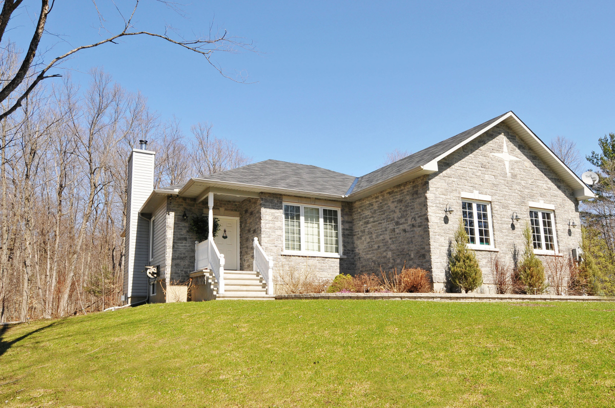 510 Wolf Grove Ottawa Homes For Sale