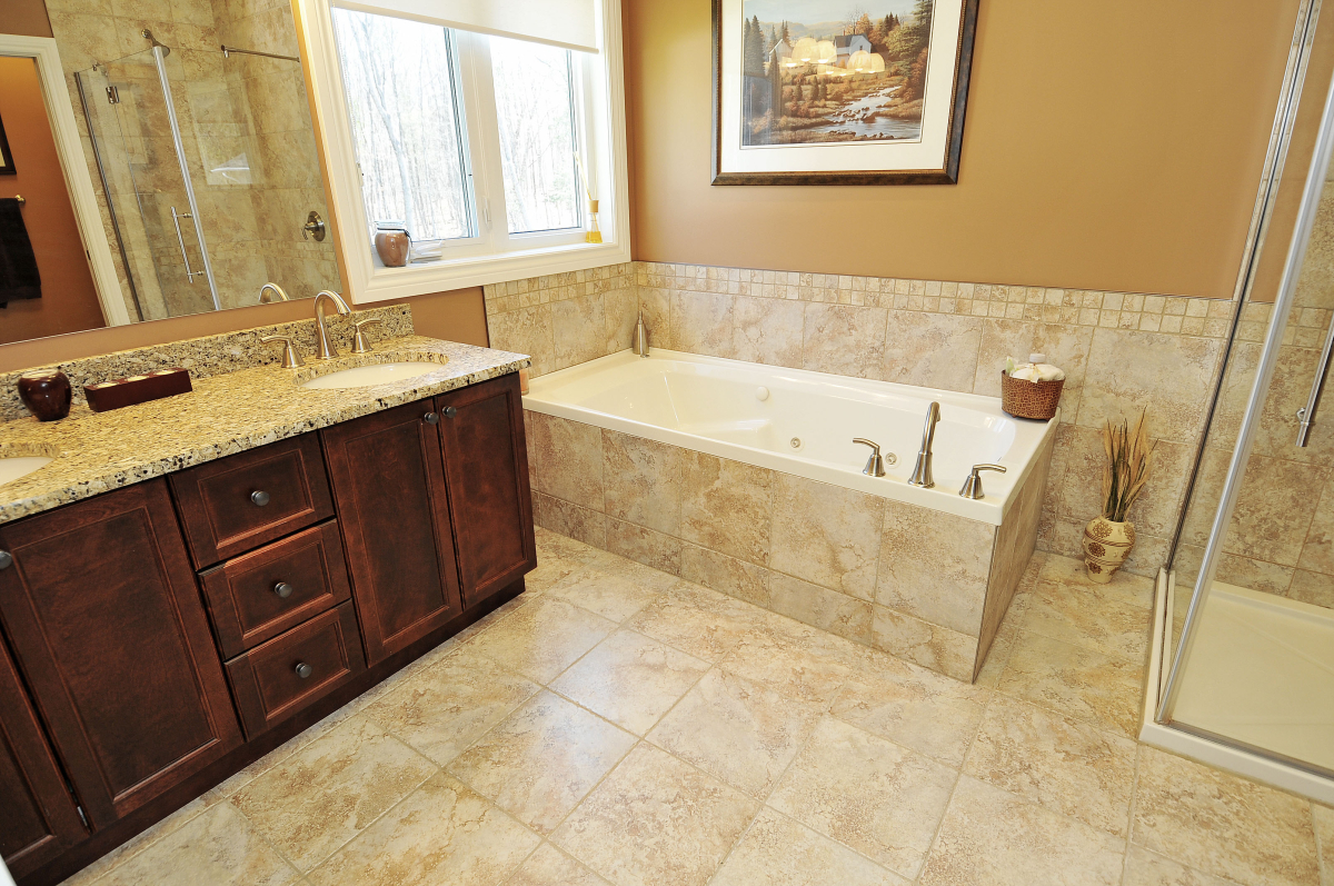 510 Wolf Grove Ottawa Homes For Sale