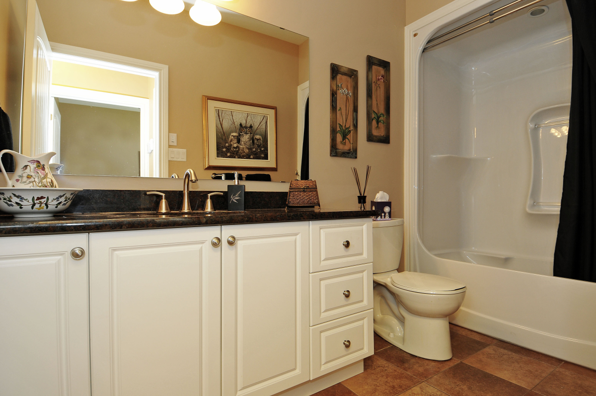 510 Wolf Grove Ottawa Homes For Sale