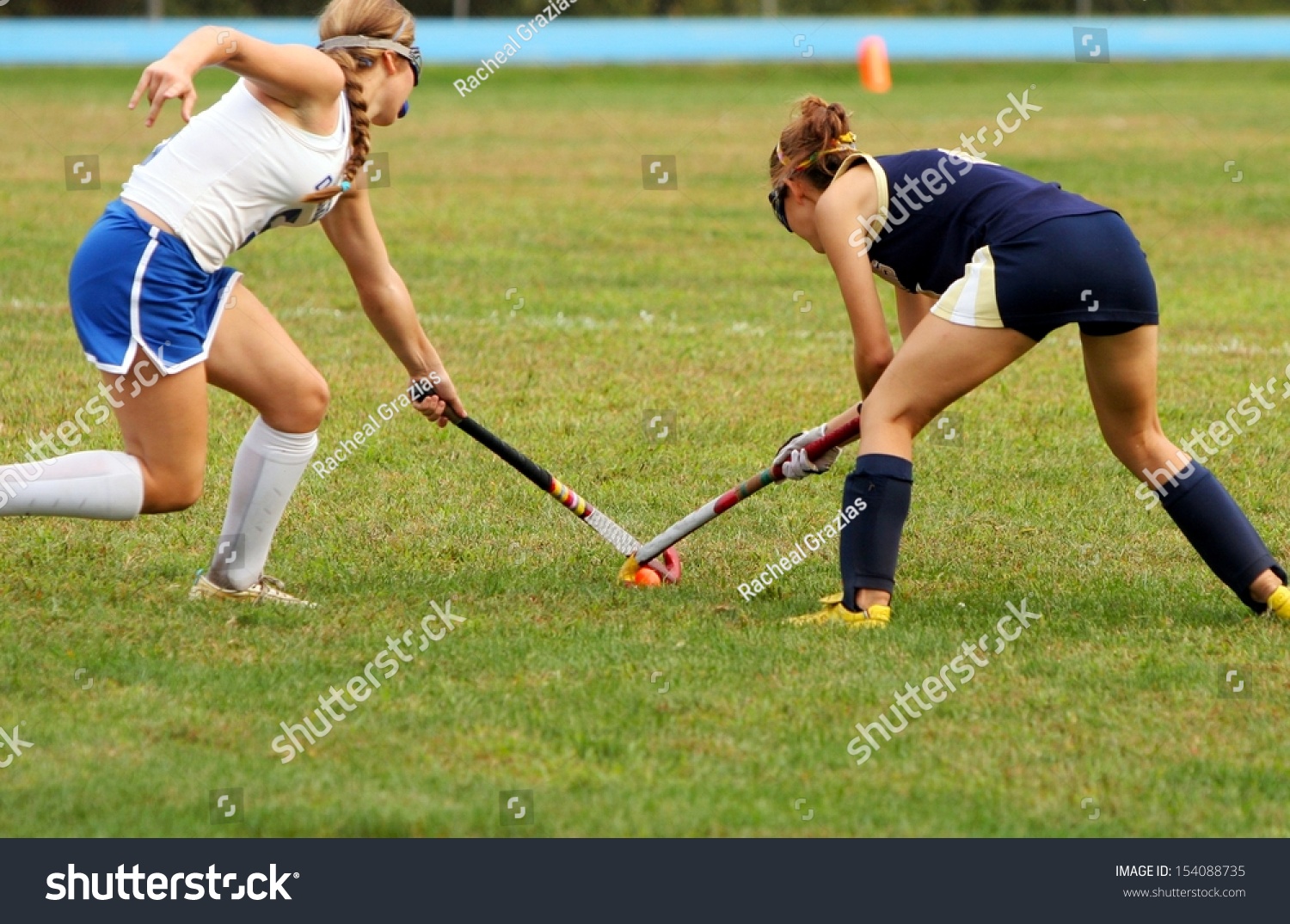 PowerPoint Template ball during field hockey (imlhppokm)