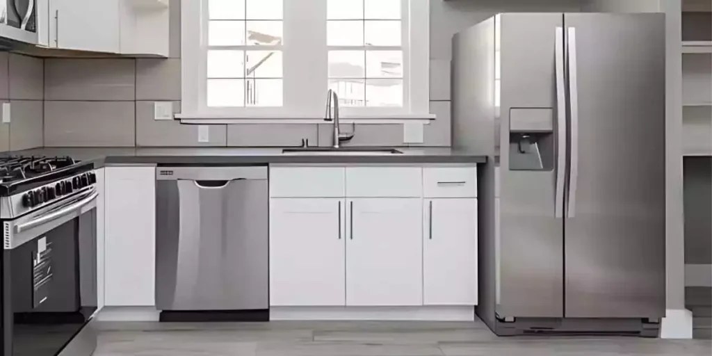 Fridge Door Left Open For 30 Minutes Cooling Concerns