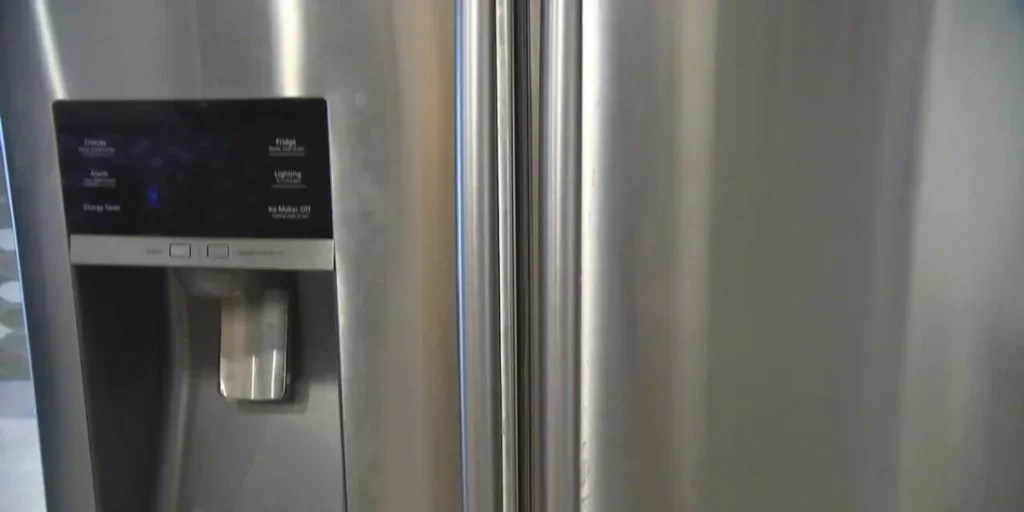 Why Is My Samsung Fridge Blinking Temp After A Power Outage? Quick