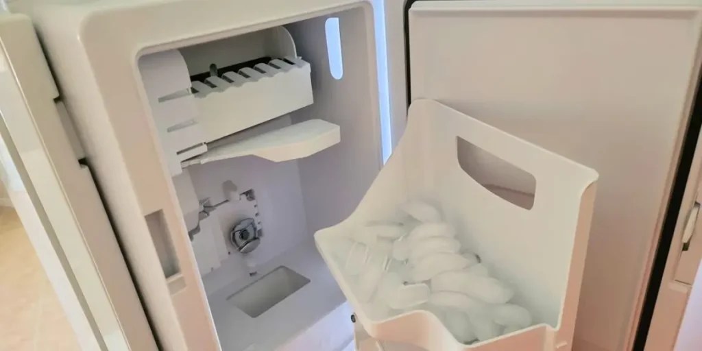 How Do I Stop My Ice Maker From Leaking Water? Quick Solutions Here