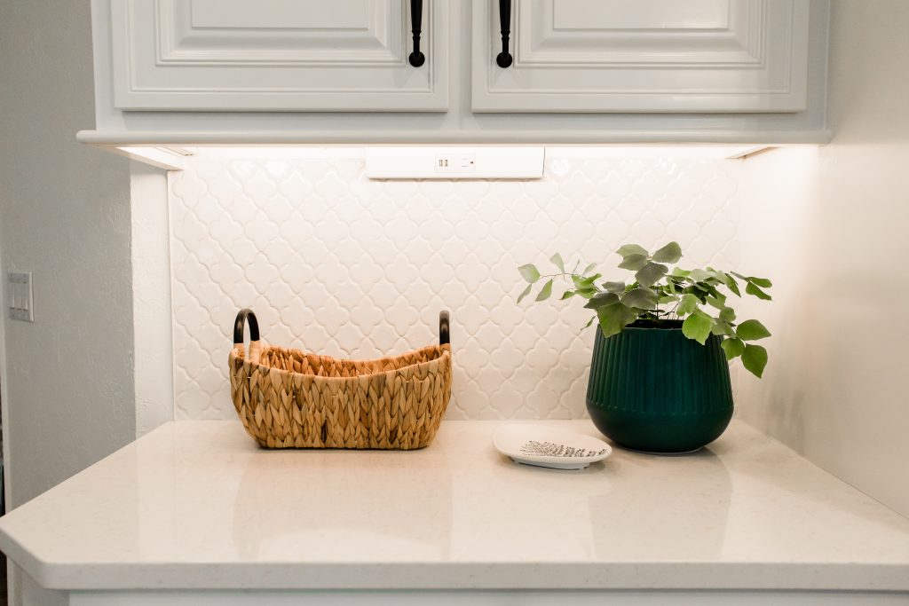 Top Trends in Kitchen Lighting for 2021 PowerTech