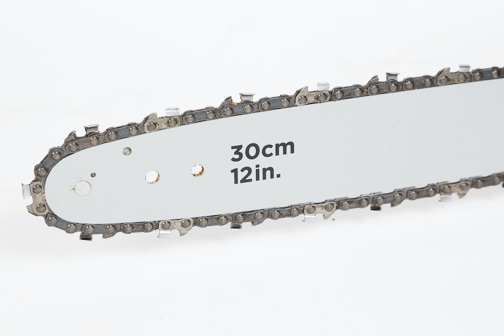 How to Measure a Chain Saw Bar Techniques and Safety Tips Power Tool