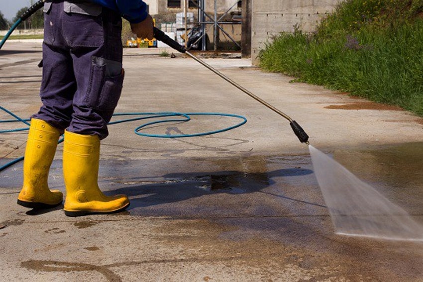 Properly Clean Your Driveway With A Pressure Washer