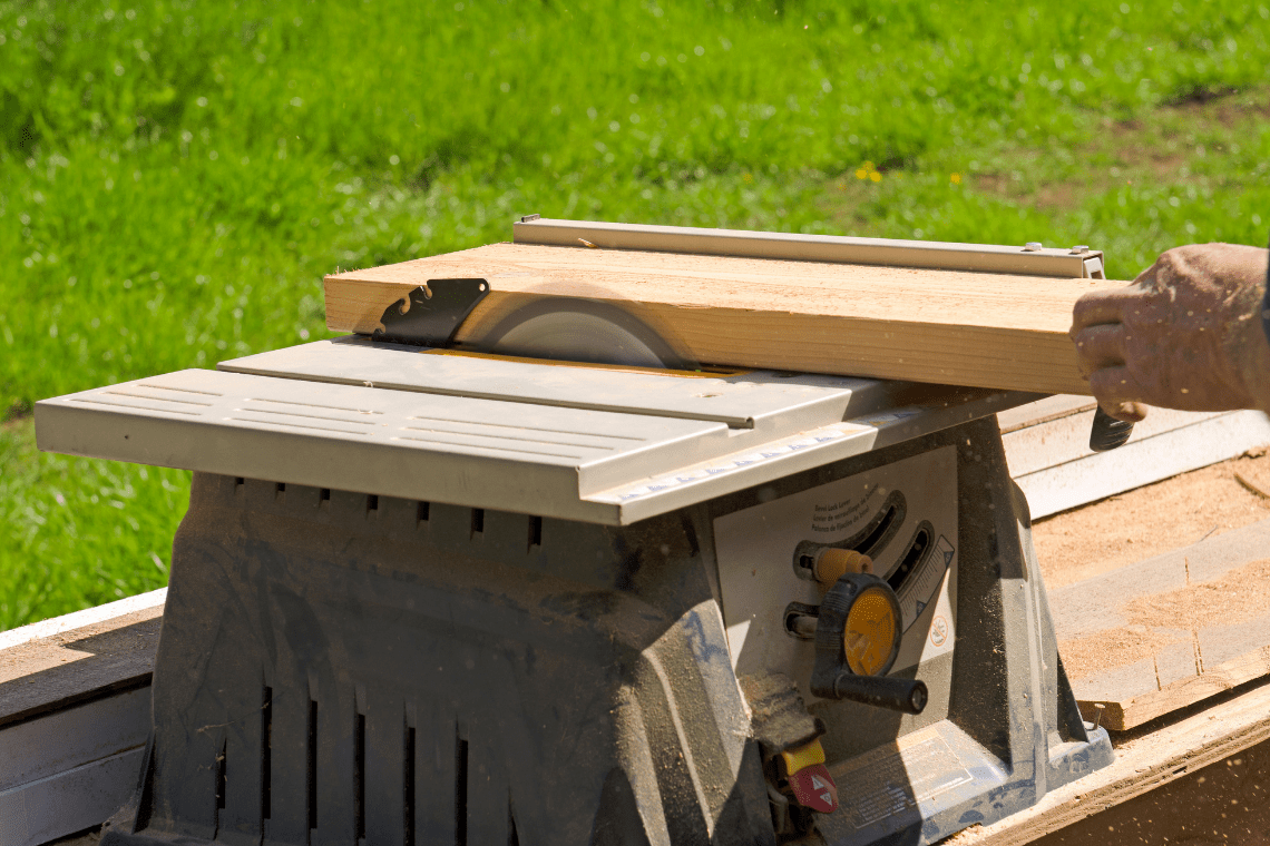 Best Table Saw For Firewood Buyer’s Guide Power Tools Reviewed