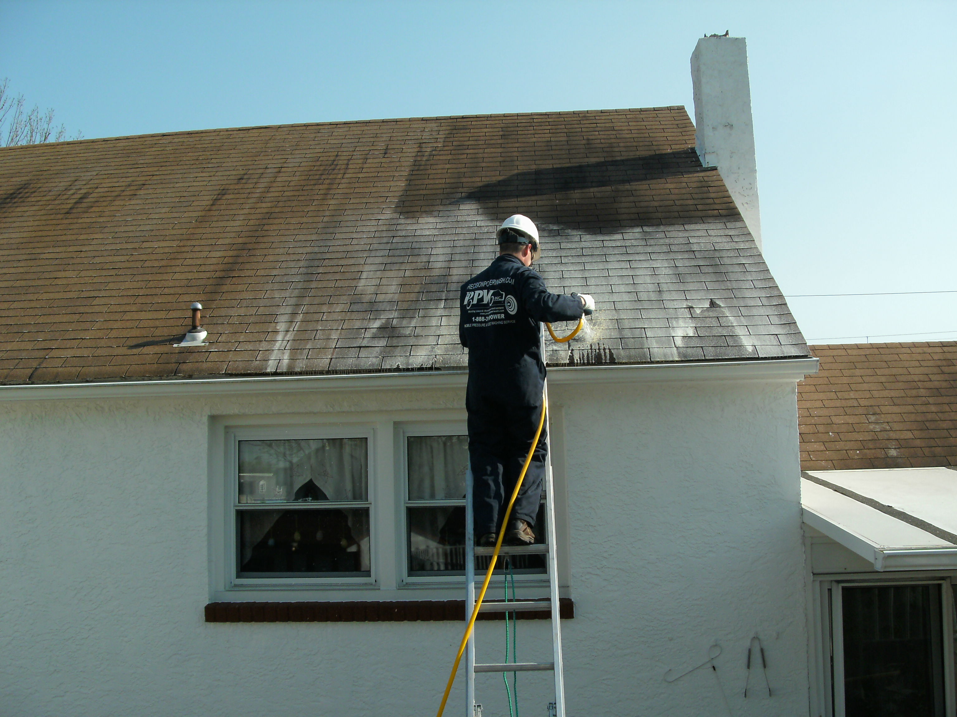 Soft Wash Cleaning for Commercial, Industrial