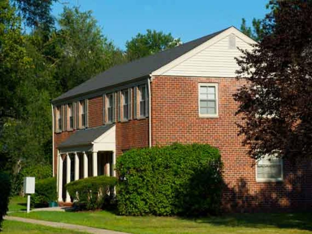 New Providence Gardens Apartments, New Providence, NJ Walking Appraisal