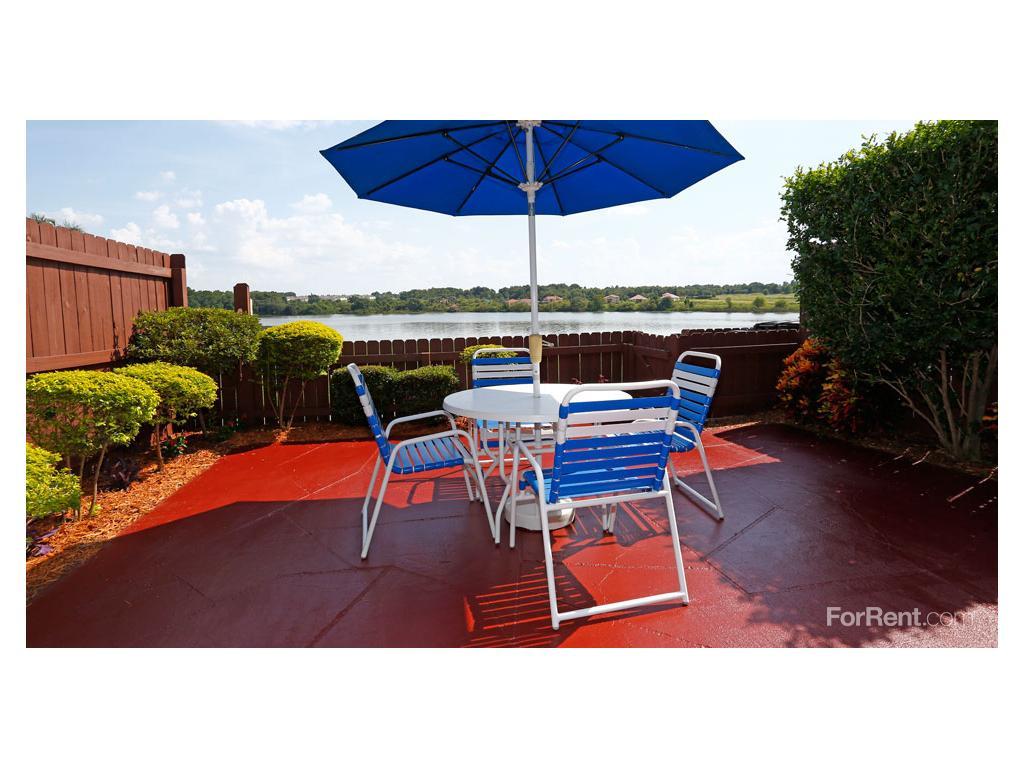 North Lakeland Apartments Carlton Arms, Point Lakeland FL Walk