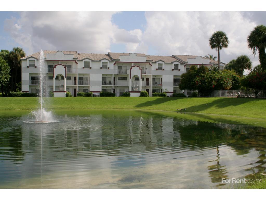 Waterford Landing Apartments, The Hammocks FL Walk Score