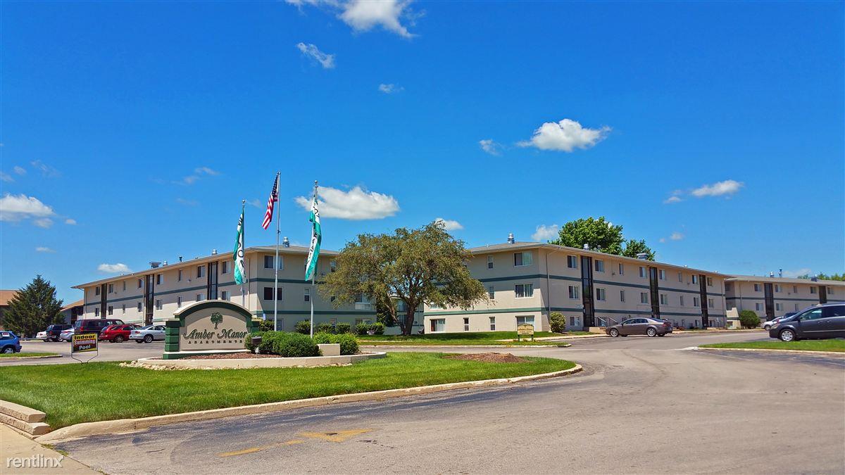 Amber Manor Apartments, DeKalb IL Walk Score