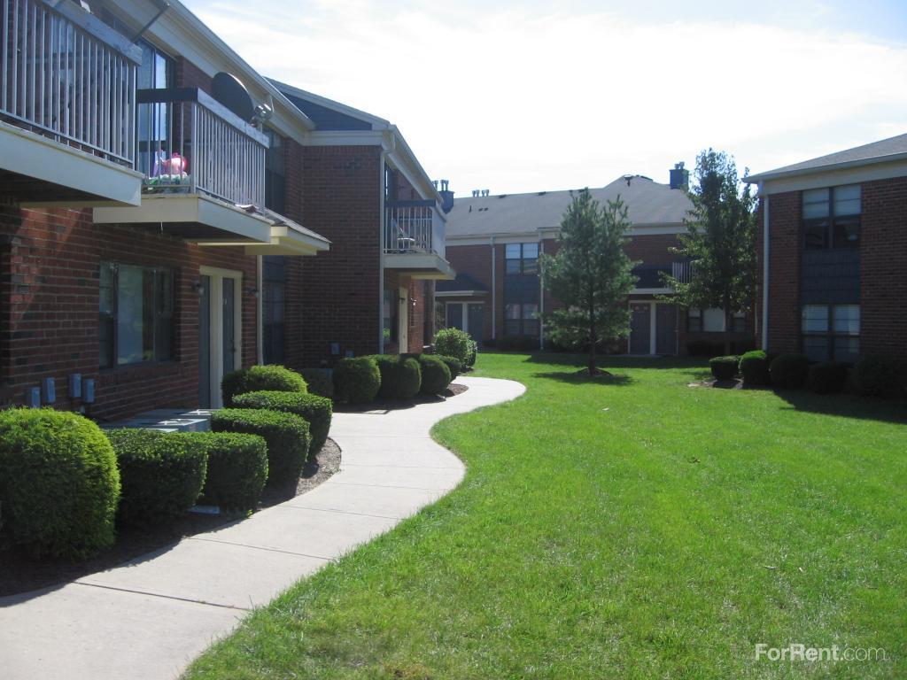 Winding Wood Apartments, Sayreville NJ Walk Score
