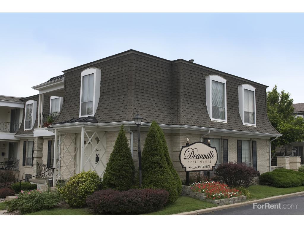 Deauville Apartments, Prairie Village KS Walk Count