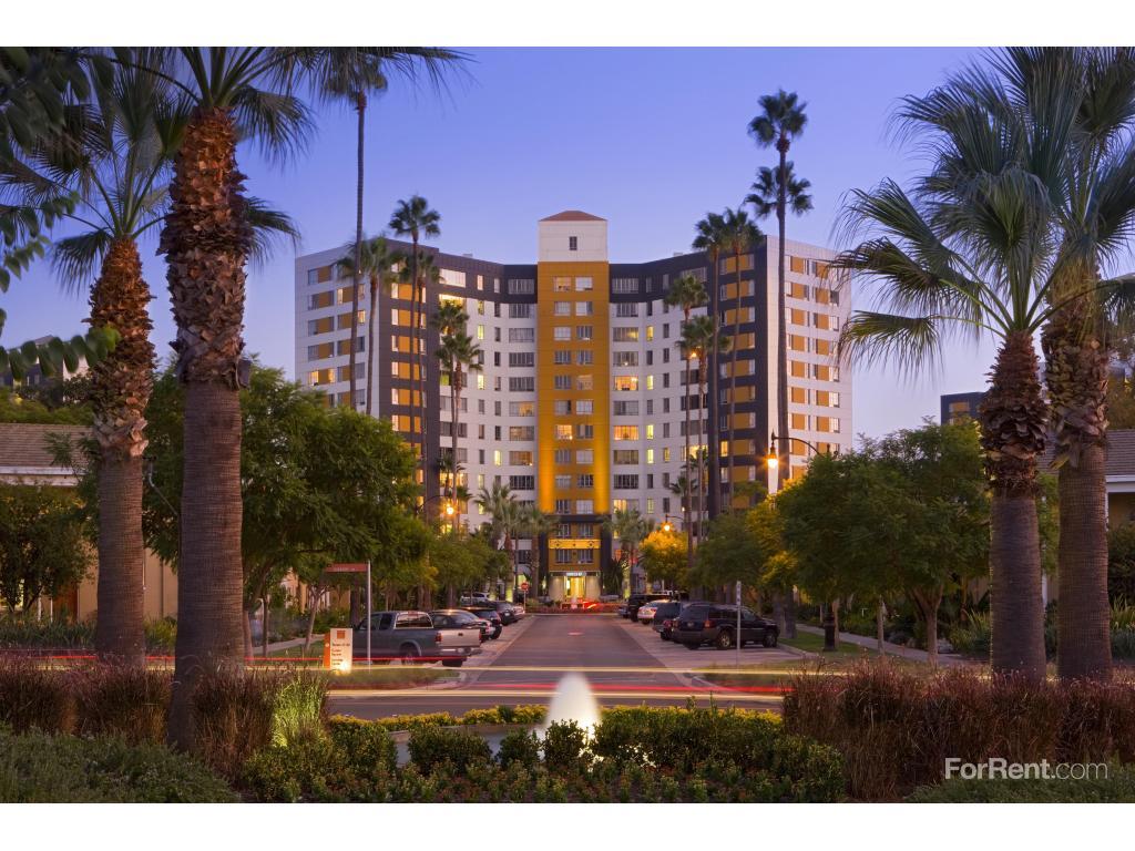 Park La Brea Apartments, Los Angeles CA Walk Score