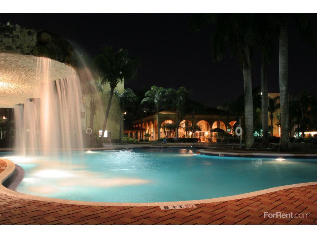 Fontainebleau Milton Luxury homes for rent, Fountainebleau, FL