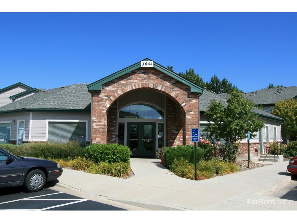 Fox Meadows Apartments, Fort Collins CO Walk Score