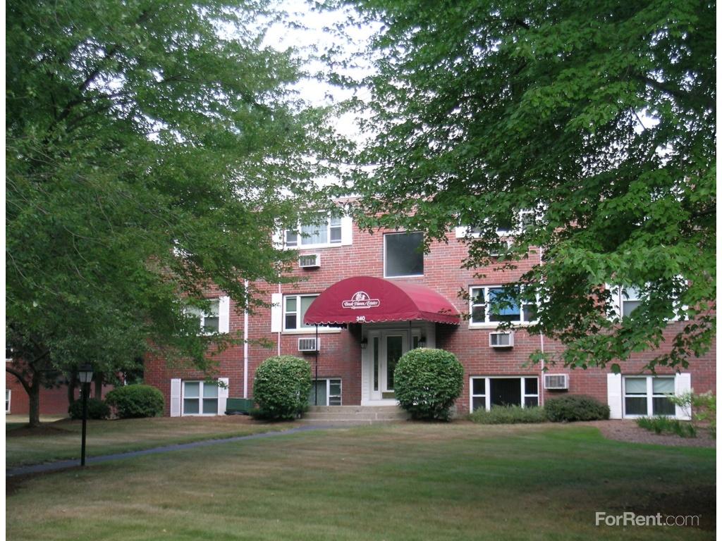 Brook Haven Estates Apartments, Attleboro MA Walk Score