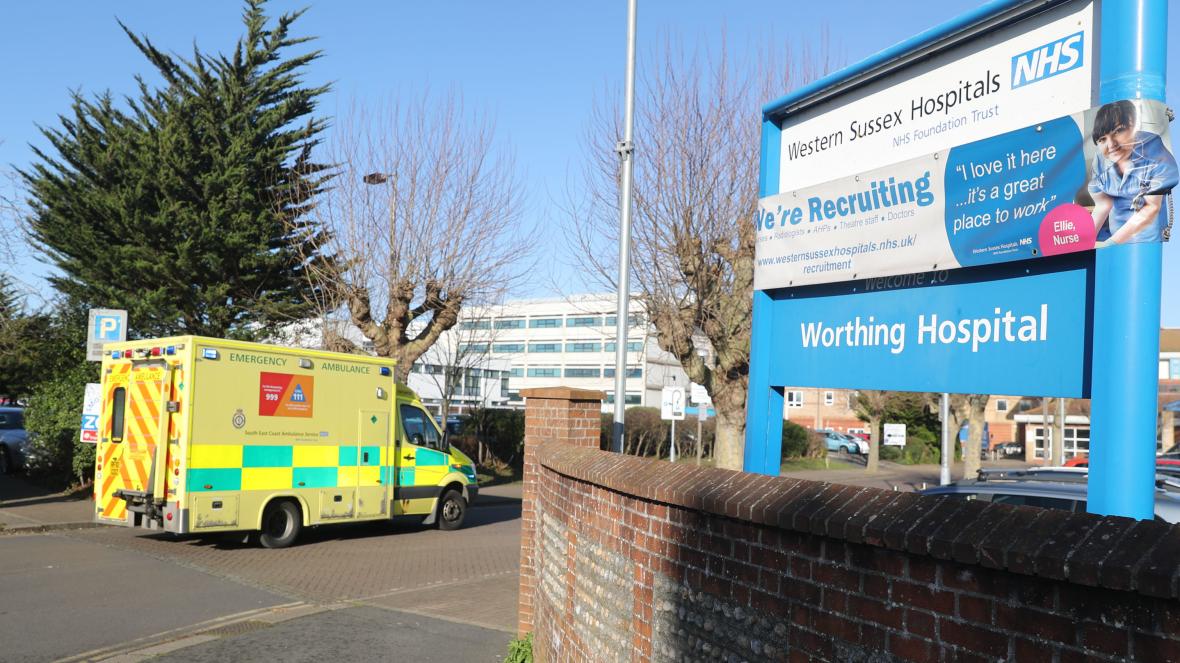 Free Window Cleaning for NHS Staff in Sussex Traditional Window Cleaning