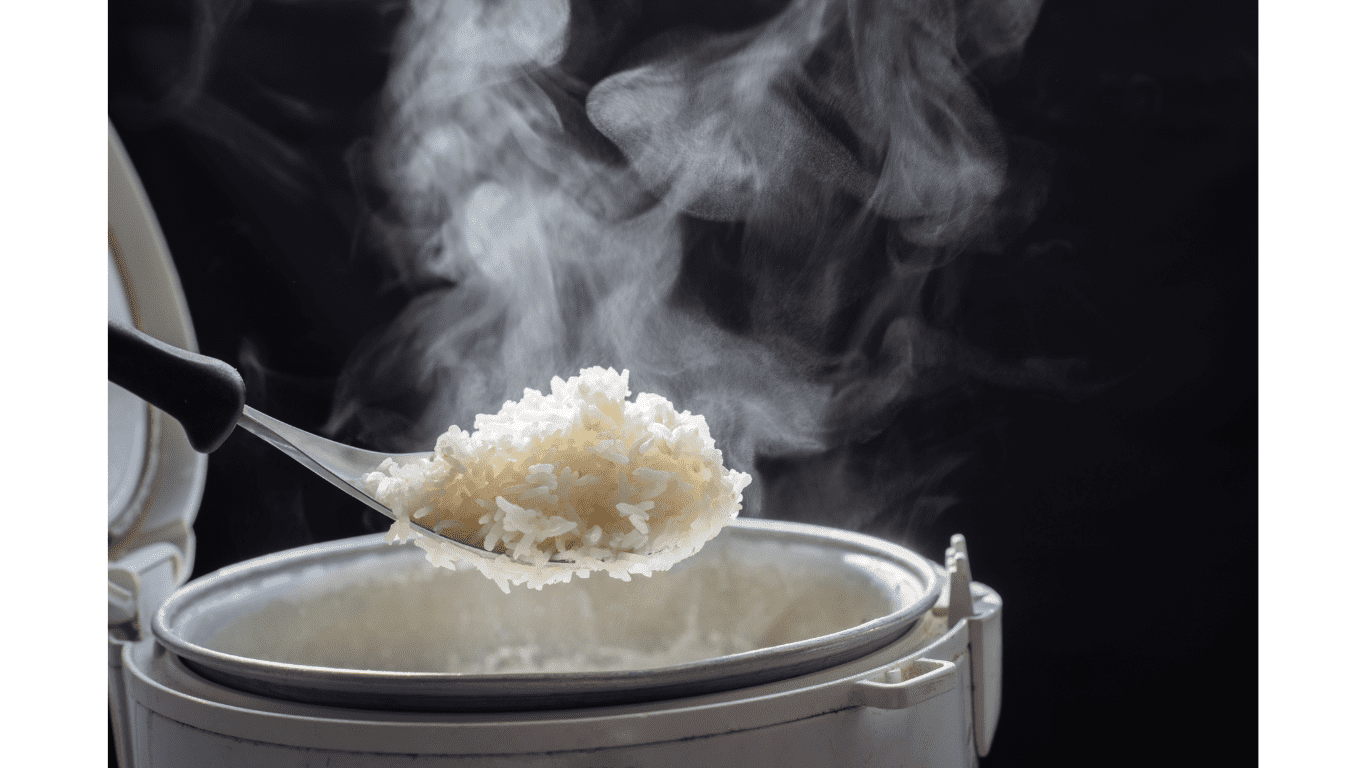 Can I Put Warm Rice in the Fridge? Practical Cooks