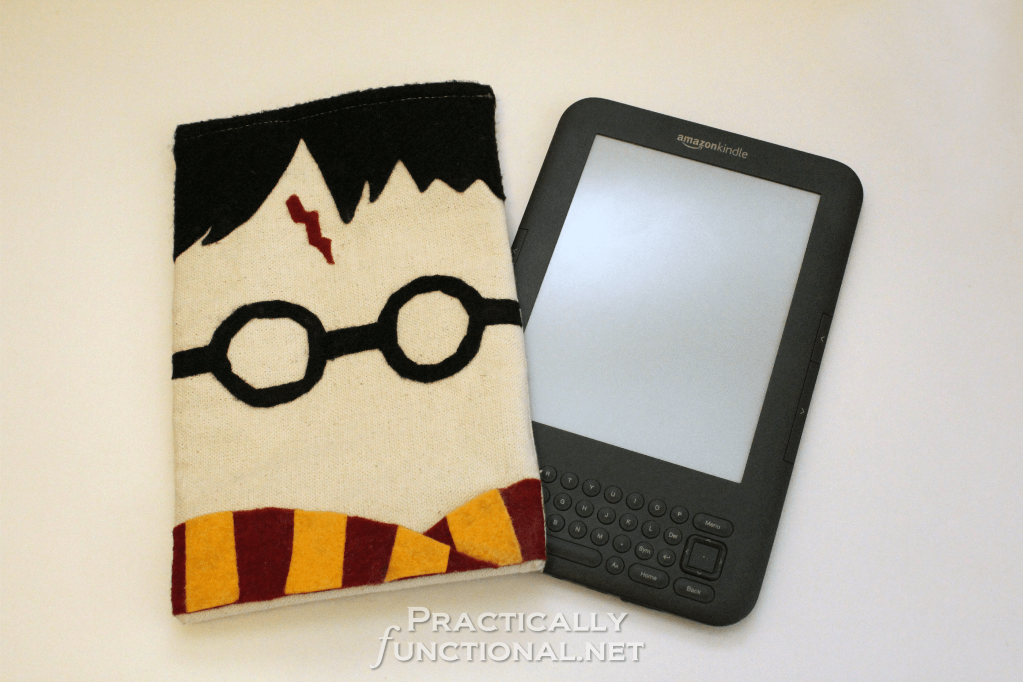 DIY Harry Potter Kindle Covers!