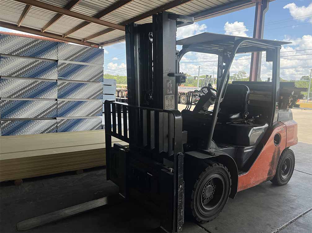 Lumber Yard Prassel Lumber Ridgeland & Jackson Mississippi