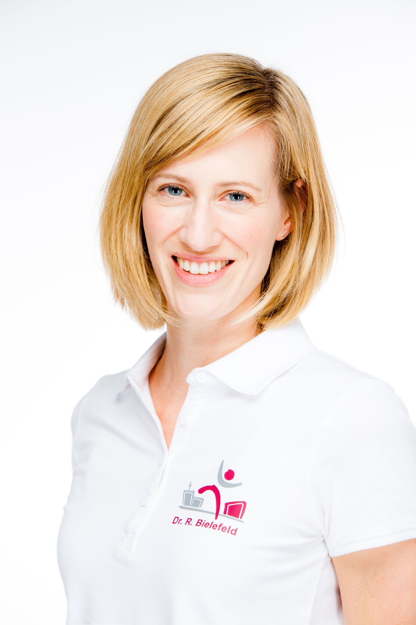 Frau Dr. Rebecca Bielefeld ist die neue Weiterbildungsassistentin