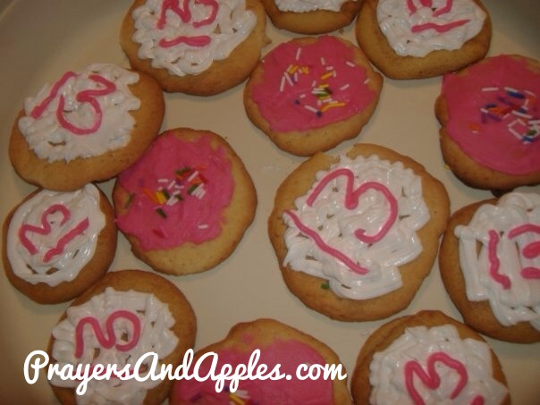 13 Cookies Prayers and Apples