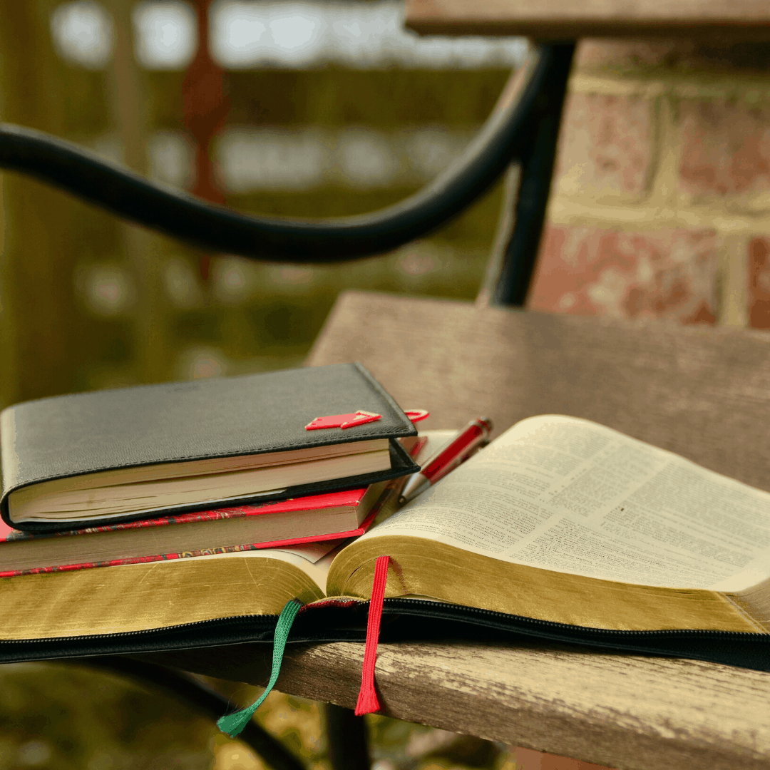 Why Do We Pray If God Has a Plan? 5 Trustworthy Reasons Pray With