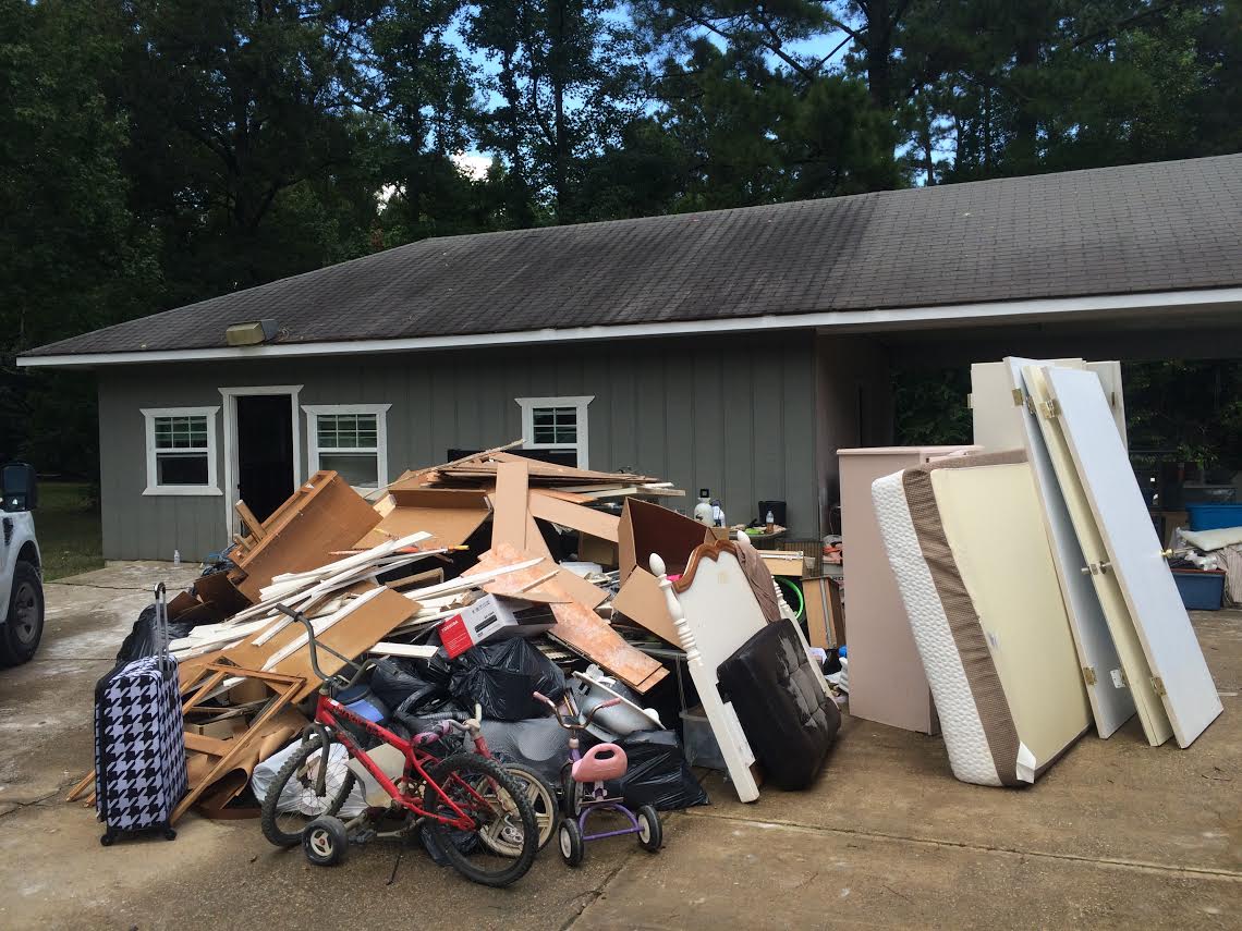 Rebuilding Together New Orleans Volunteers Help Clean Houses in St