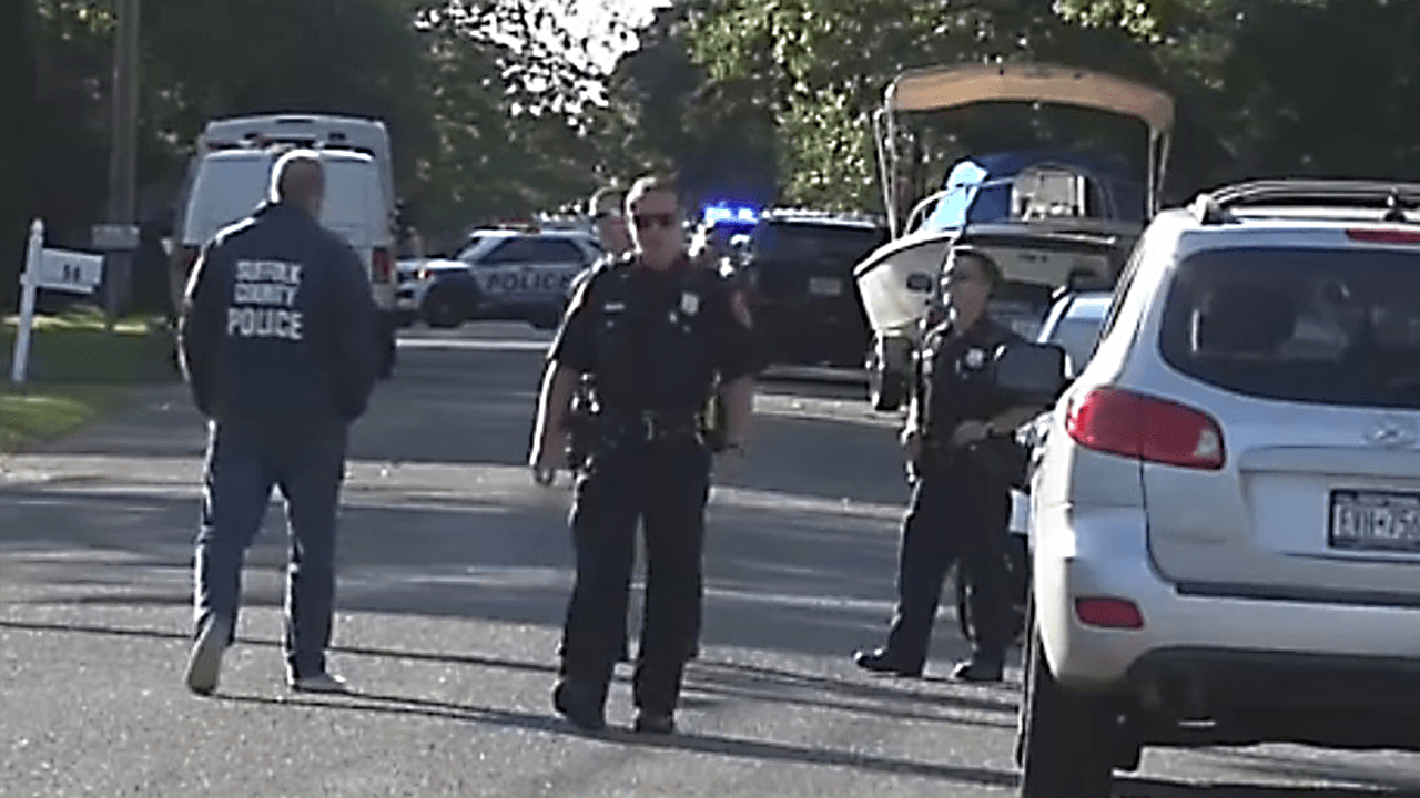 GOP nominee for NY gov Lee Zeldin holds press conference after shooting