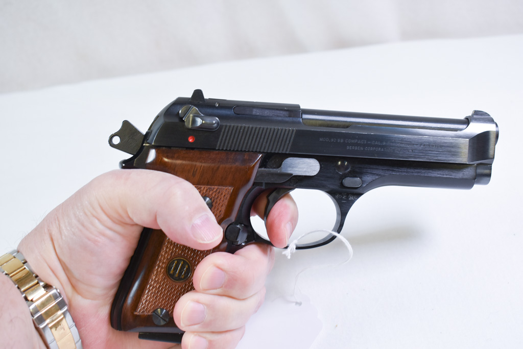 SOLD LIKE NEW BOX EARLY 1980'S BERETTA MODEL 92SB COMPACT 9mm PISTOL, WALNUT GRIPS, TONY SOPRANO