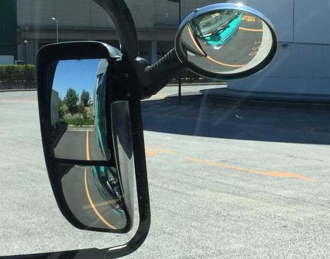 トラックのミラーの名称まとめ！見え方や調整、合わせ方の方法とは！ DriversLab